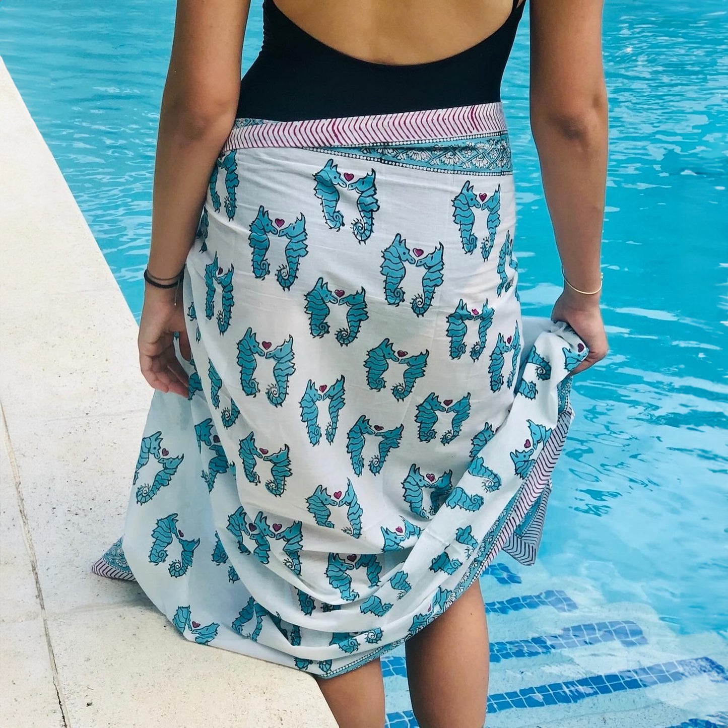 Flirting Seahorse Sarong
