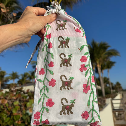 The Barefoot Monkey - Clothing and accessories designed in Palm Beach, Florida for our love of nature, island living and the whimsical life that surrounds us.