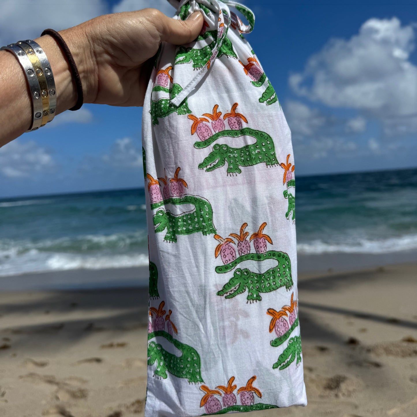 The Alligator Getaway Sarong Green