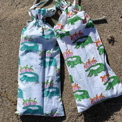 The Alligator Getaway Sarong Green